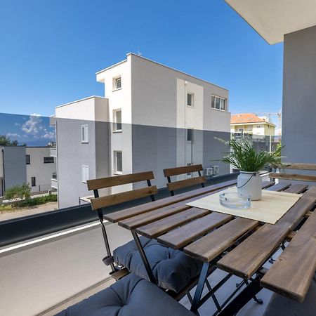 Apartments Marusic Makarska Eksteriør bilde