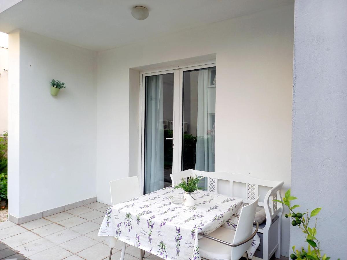 Apartments Marusic Makarska Eksteriør bilde