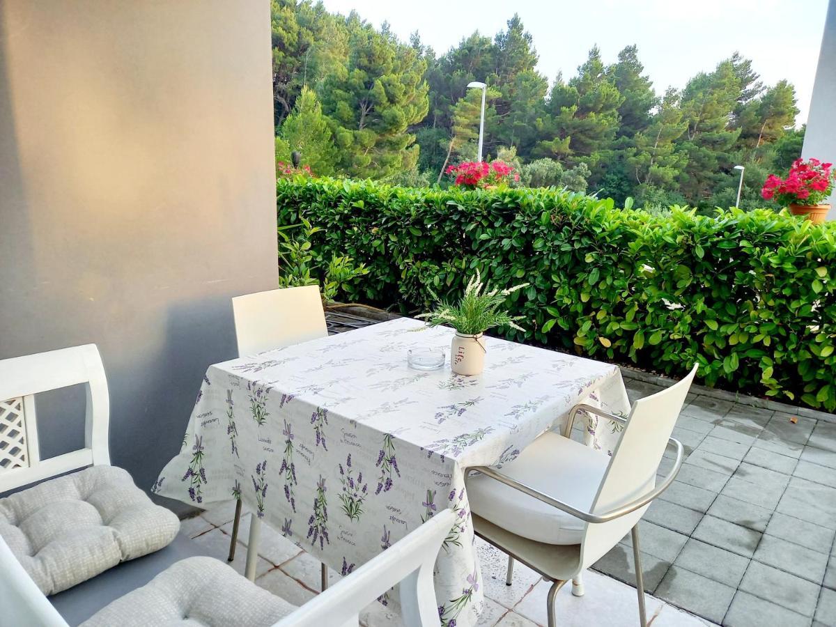 Apartments Marusic Makarska Eksteriør bilde