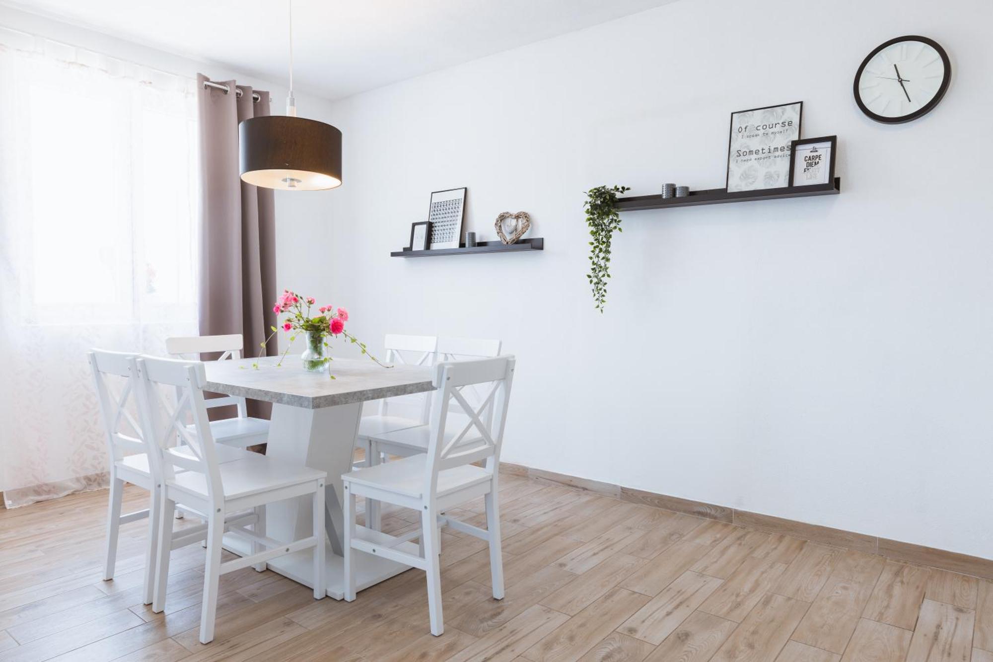 Apartments Marusic Makarska Rom bilde