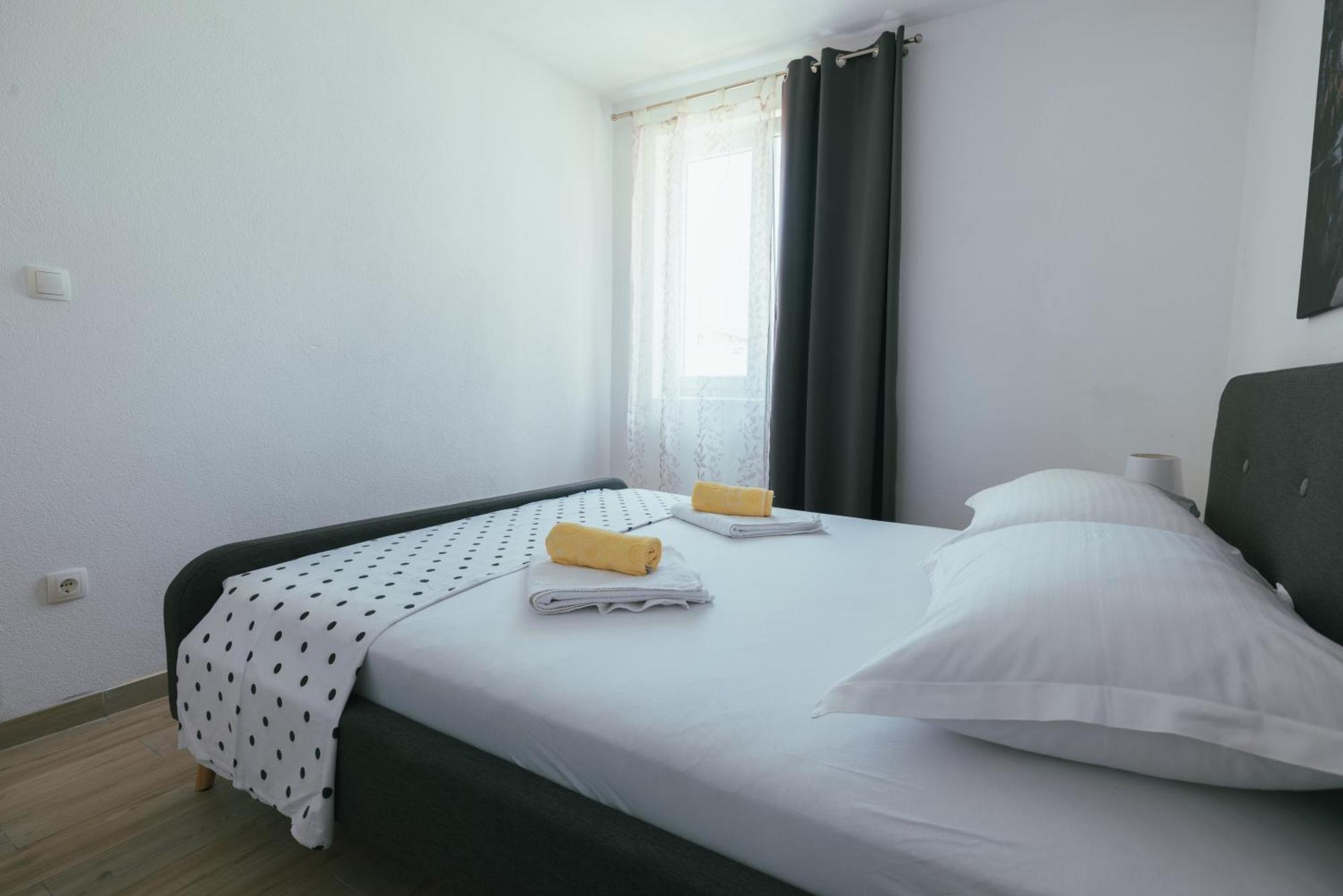 Apartments Marusic Makarska Eksteriør bilde
