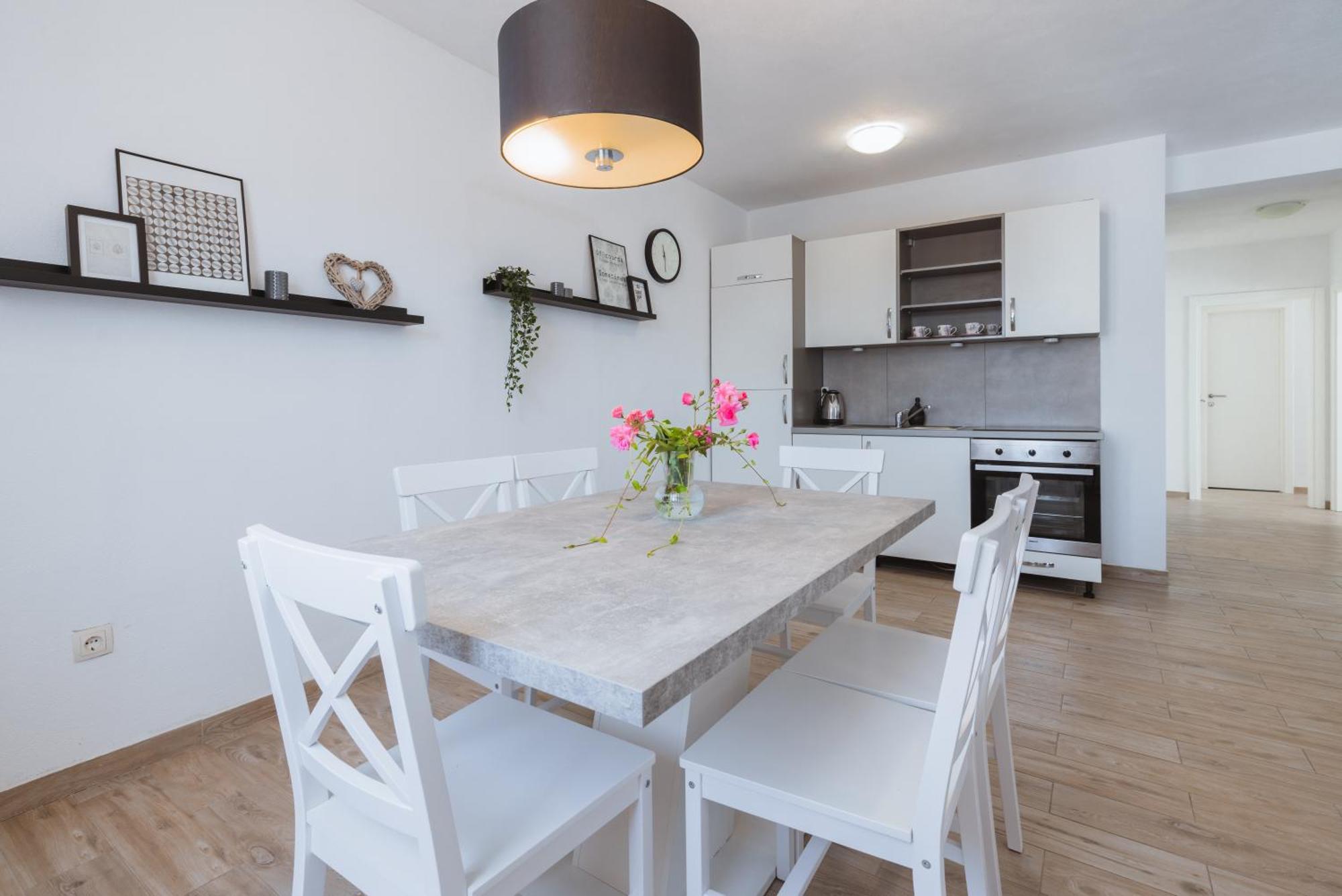 Apartments Marusic Makarska Rom bilde